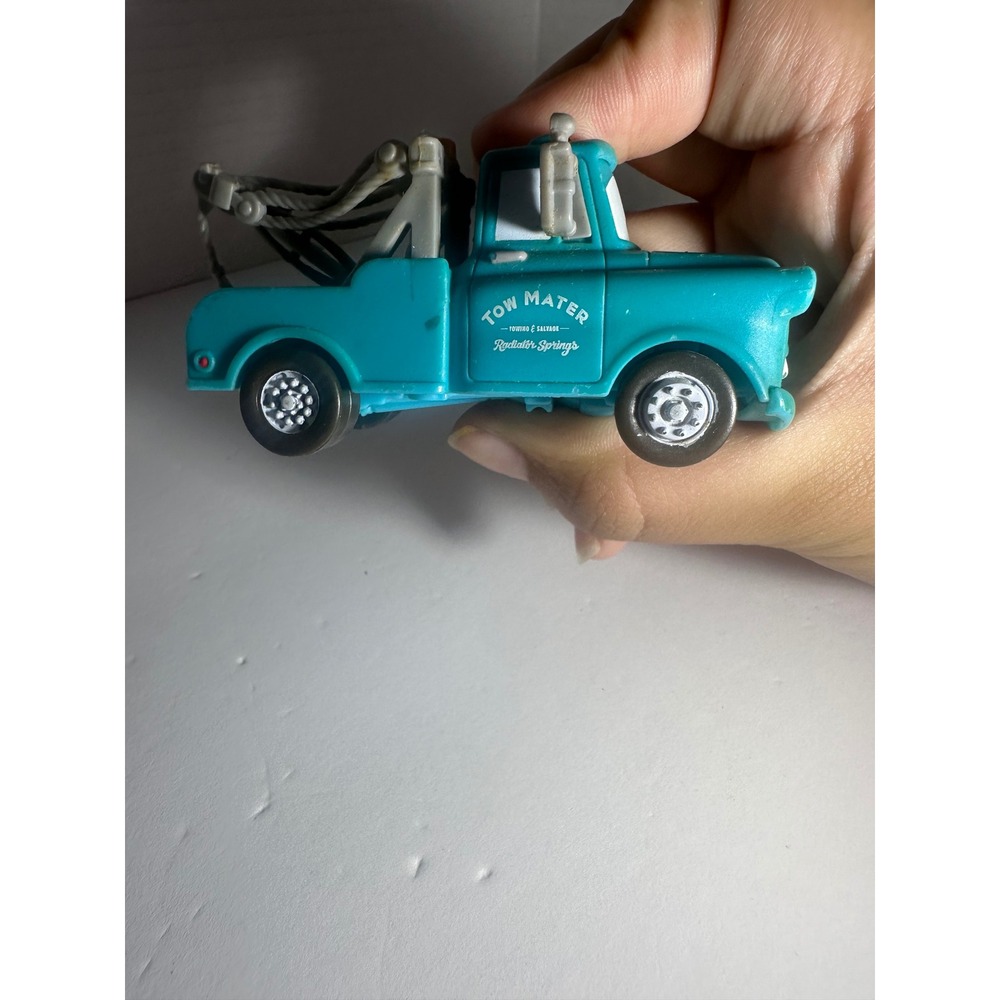 Disney Pixar Cars Tow Mater Teal Blue Towing Salvage Radiator Springs Diecast - Picture 5 of 11